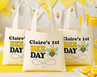 24 Pcs Plush Bee Keychain Bulk – Cute Yellow Bee Keychains For Backpacks, Gifts & Party Decorations