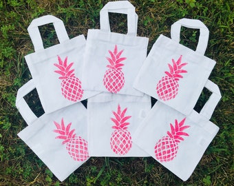 Pink Pineapple Party Favor Bags, Pineapple Party Favors, Party Favor Bags, Cotton Party Bags, Pineapple Party Decor, Pineapple Treat Bags