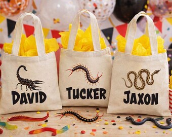 Sacolas de algodão para lembrancinhas de festa com tema de bichinhos assustadores, conjunto com 3 unidades.