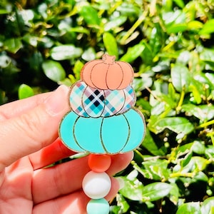 Stacked Pumpkins Badge Reel, Halloween Badge Reel, Cute Badge Holder, Fall Badge Reel, Nurse Badge, Glitter Badge Reel, Teacher ID holder