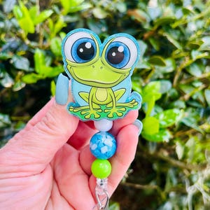 Cute Frog Badge Reel, Baby Toad Badge Holder, Animal Badge Holder, Pediatric Badge Reel, Frog Lover Gifts, Nurse Badge Reel, Teacher Lanyard