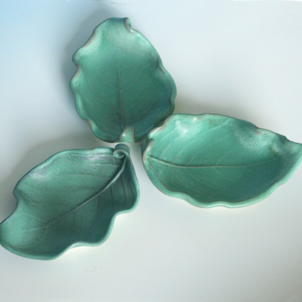 Leaf Dishes Turquoise Green, handmade one-of-a-kind, Easter gift, tabletop, soap dish, ring dish, set(3), contemporary EarthDances Pottery