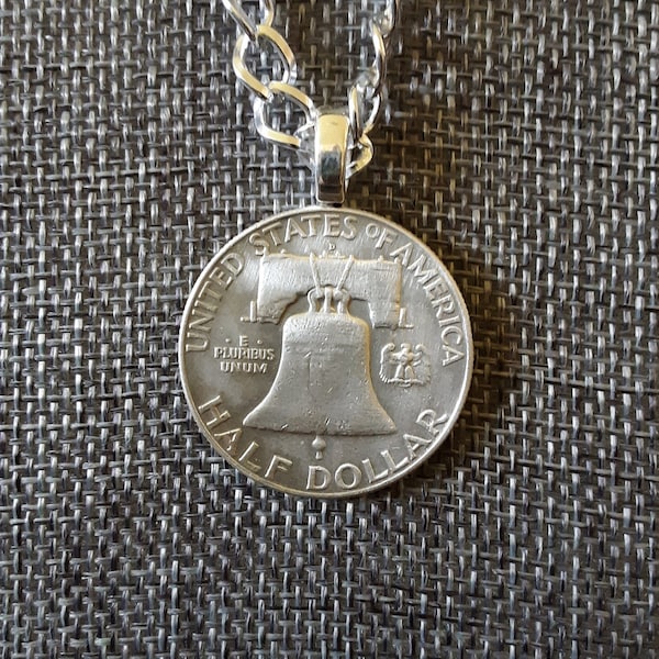 1948 - 1963 Collier en argent massif US Liberty Bell Half Dollar (Franklin), longueur du collier, options de matériau et de fermoir, ou pièce de monnaie uniquement, BONUS