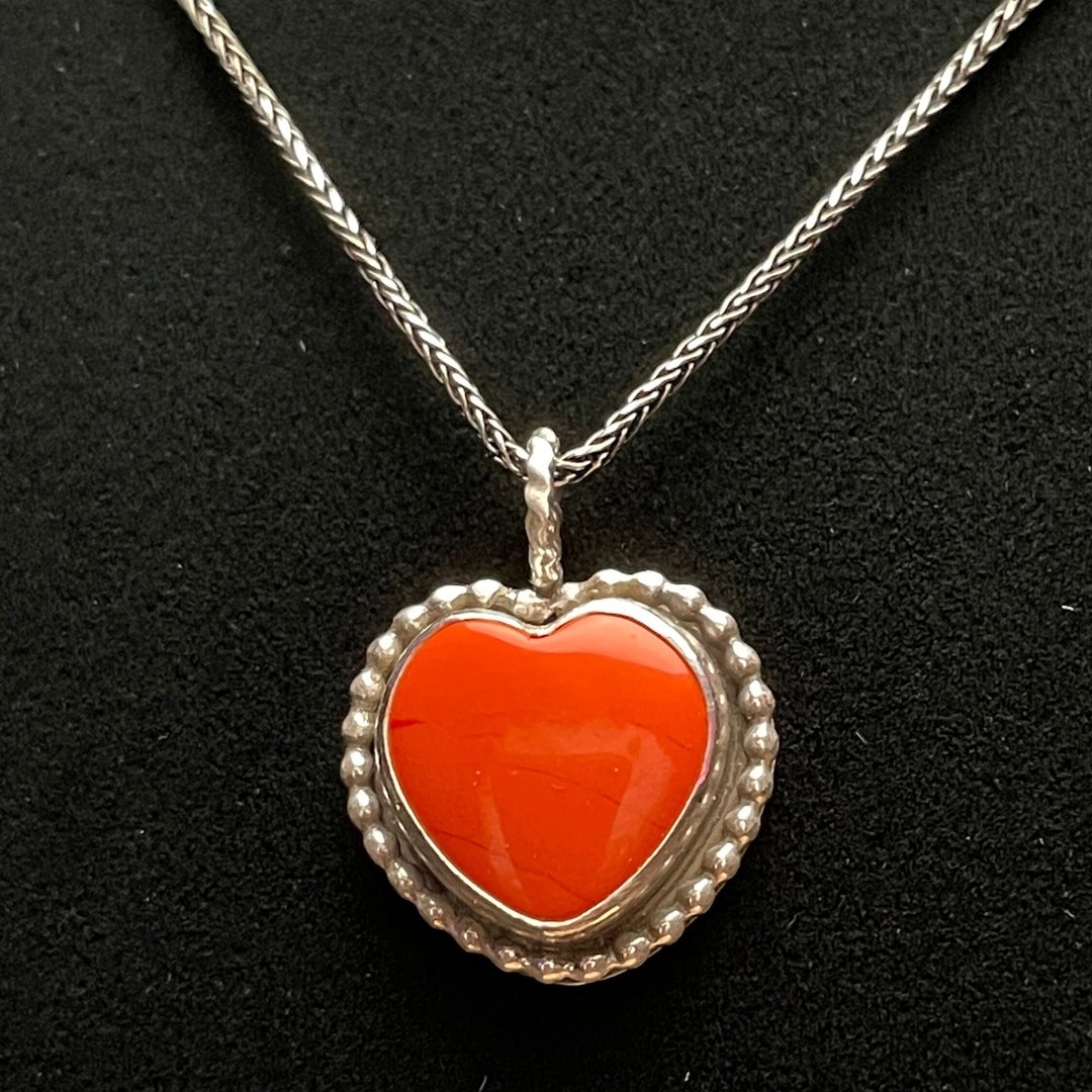 •BLEEDING HEART• rosarita + silver ring - SIZE 7.75 main image 0