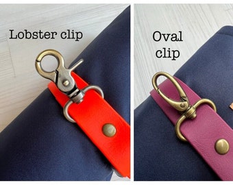 Add a clip to your blanket wrap - choose between lobster and oval style