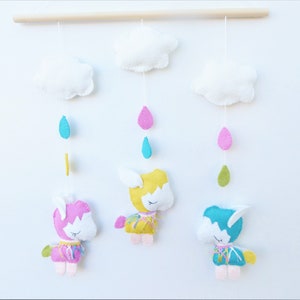 Baby wall hanging, nursery decor mobile, mobile, mobile felt llamas and clouds