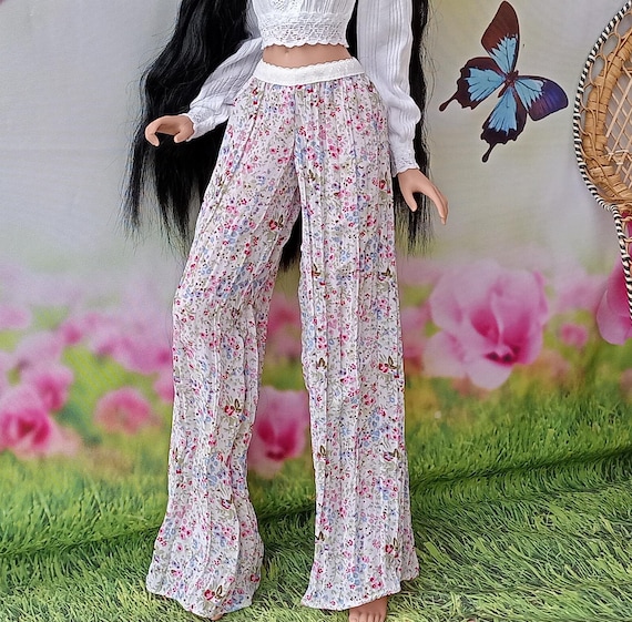 Smart doll pants of crinkled chiffon for dolls 24” /60cm type standard Smart doll and similar in size