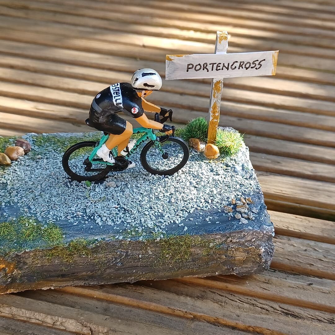 plastic cycling figures