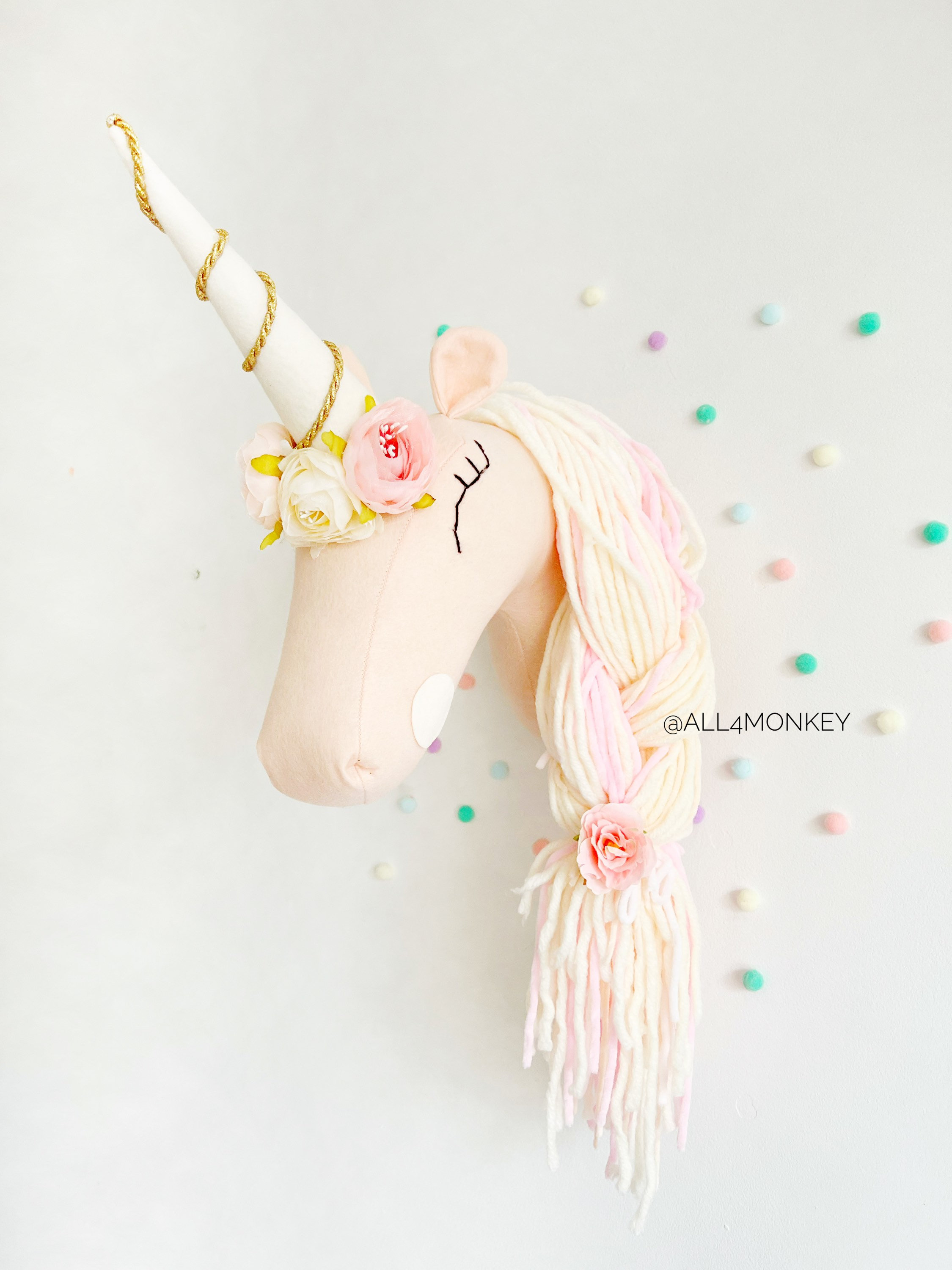 Plush hotsell unicorn head