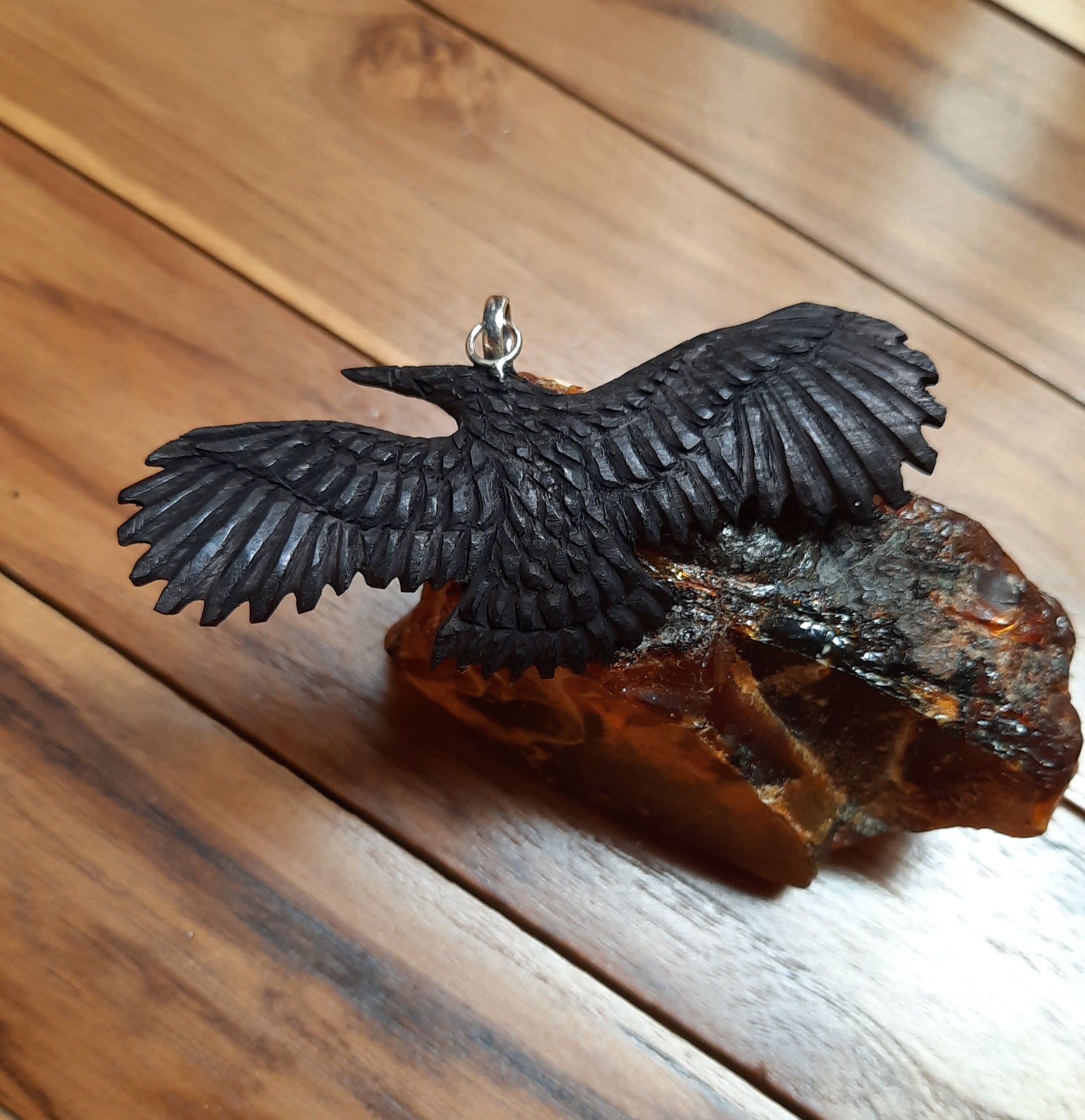 Hand Carved Raven Pendant, Black Raven, Buffalo Horn Carving RV02-118