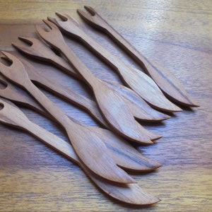 1 Set 2 Pieces Small Wooden Fork, Handcraft Fork, Eco Fork, Wood Kitchen Utensil SPN11