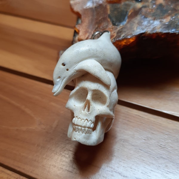 Dolphin Skull Pendant, Dolphin Carving Deer Antler Bali Jewelry DS23