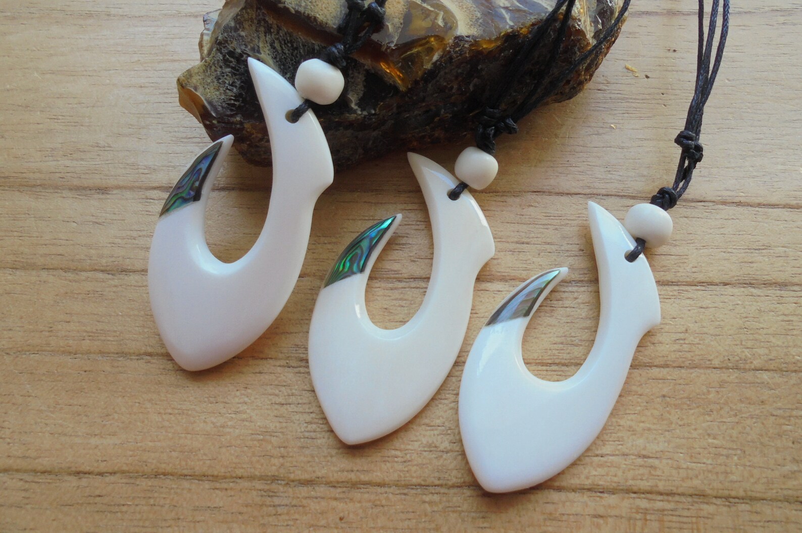 Maori Fish Hook Bone Necklace With Paua Shell Inlay Hei - Etsy