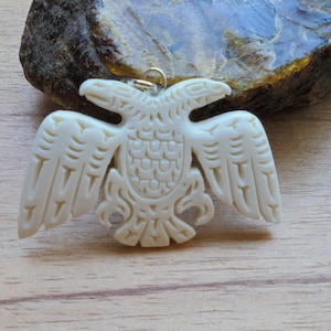 Double Eagle Bone Pendant, Thunderbird, Eagle Northwest Coast, Bali Bone Carving NWC 2