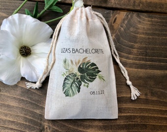 Set of 10 Personalized Wedding Favor Bags / Bachelorette / Bridal Shower / Tropical Palm Leaves (Item 2397A)