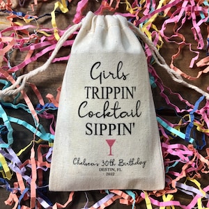 Set of 10 Girls Trip Survival Kit Bags - Girls Trippin' Cocktail Sippin' (Item 2426A)