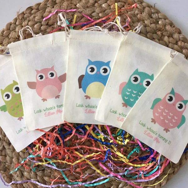 Set of 10 Personalized Owl Theme Birthday Party Favors or Baby Shower Favors - Custom Muslin Cotton Bags (Item 1349A)