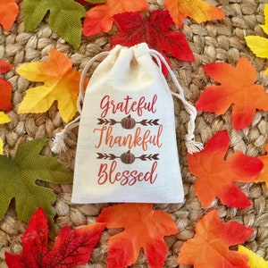 Set of 10 Thanksgiving Favor Bags / Grateful, Thankful, Blessed Treat Bags / Fall Wedding Favors Item 1645A image 5