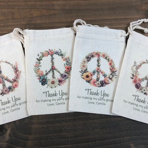 Set of 10 Personalized Hippie Theme Floral Peace Sign Party Favor Treat Bags (Item #2585A)