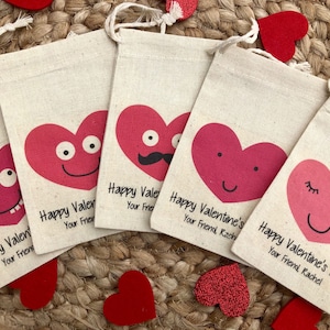 Set of 10 Kid's Valentine's Day Party Favor Bags / Emoji Heart Assortment Treat Bags (Item 1802A)