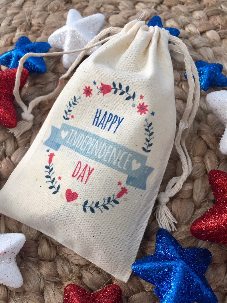 Set of 10 Happy Independence Day Item 1553A 4th of July Favor Bags