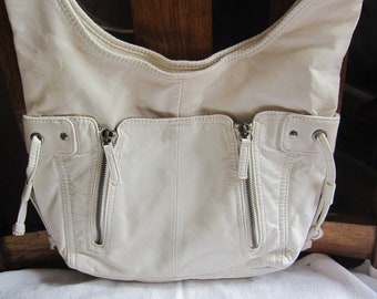 bueno collection handbags uk