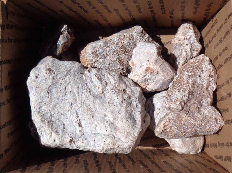 reptile tank box of white rocks fish tank aquarium decor,aquascape garden decor,aquarium decoration,fairy garden shrimp,planted tank