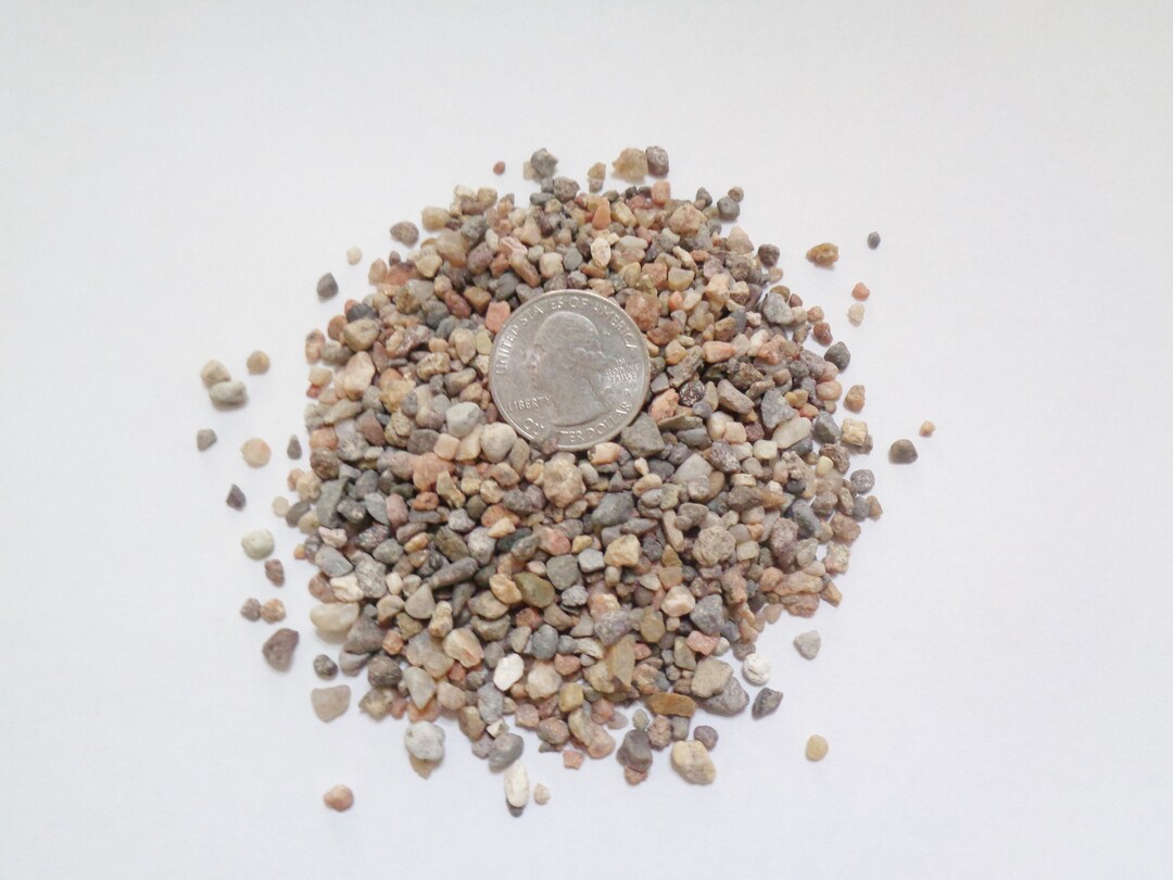 Unipac Fine Aquarium Gravel – Natural Micro Gravel 2-3mm For Ponds & Tanks (UK Made)