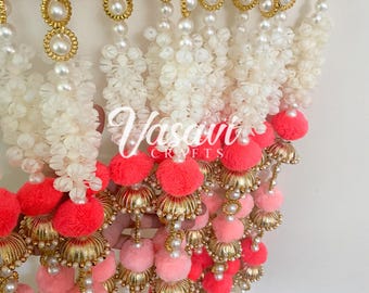 Pack of 20, 30, 50 Mogra Jasmine Garlands with pom poms for Wedding Mandap Decoration Indian Wedding Muslim Wedding Nikah Mehndi Sangeet
