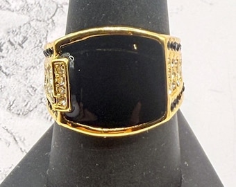 Mens Gold Black Glass Cabochon Asymmetrical Statement Ring Size 9.5