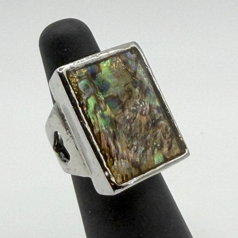 Rectangular Abalone Shell Ring Size 6.5 Silver Tone Heart Band immagine 1