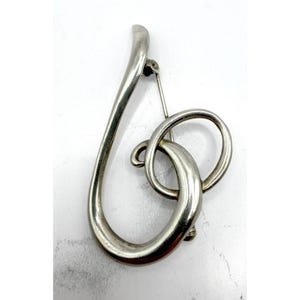 Abstract Silver Swirl Brooch Minimalist Modern Loop Pin Statement Vintage Retro
