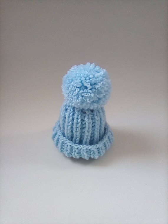 baby blue bobble hat