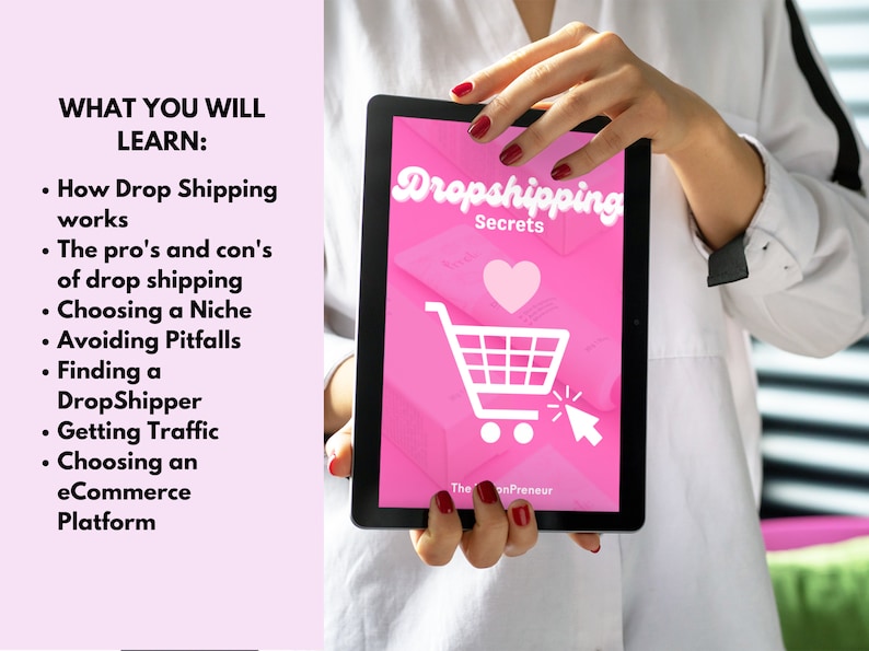 Może przedstawiać: R&oacute;żowy tablet z ikoną białego koszyka na zakupy i tekstem "Dropshipping Secrets" na ekranie. Tablet jest trzymany przez dłonie osoby.