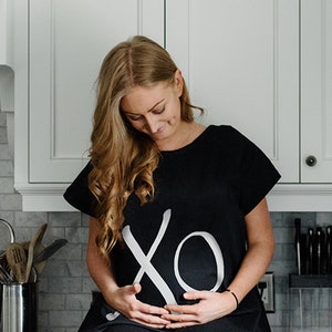 XO Black | Hospital Gown | Maternity Gown | Gifts for Moms | Baby shower | Pregnancy | Labor Delivery | Nursing Gown