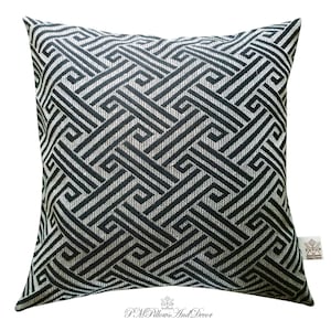 Black and White Textured pillow cover Geometric Throw accent cushion case Modern boho style Decorative wooven Tribal Aztec ikat pillow case