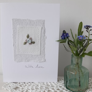 Carte de correspondance florale avec amour, carte de correspondance florale brodée à la main