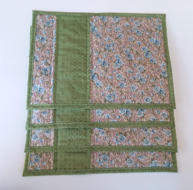 quilted fabric placemat set of 4 mug rug quilted table decor candle mat Christmas gift green and brown floral placemats