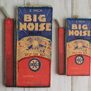 Big Noise Firecracker ~ Patriotic 4th of July Ornament ~ Vintage Card Image ~ Glitter and Wood ~ Holiday Tree Decoration