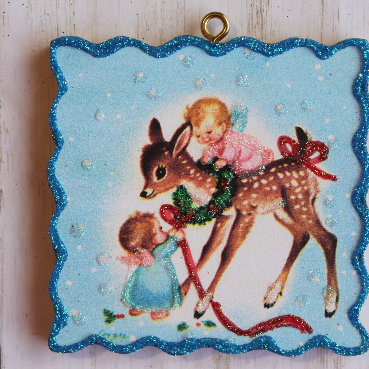 Angels Decorating a Deer ~ Christmas Ornament ~ Vintage Card Image ~ Glitter and Wood ~ Holiday Tree Decoration C575 - Etsy