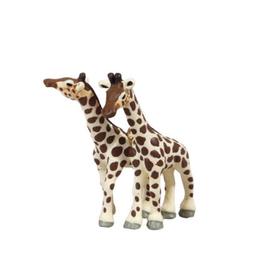 1997 Gentle Giraffes miniature Hallmark Keepsake Christmas Tree