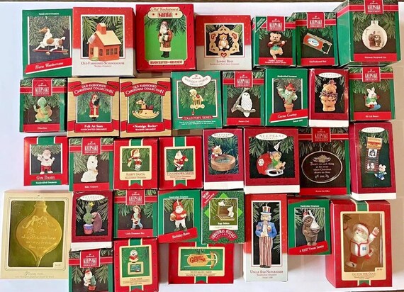 Adorno Navideño Hallmark Season's Treatings - Palomitas, Arándanos Y Pretzel (Edición 2019)