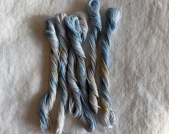 Juego de hilo de bordar teñido a mano Harmony in Blue