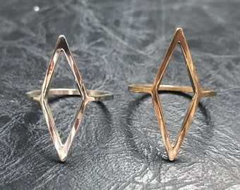 Diamond Shape Geometric Modern Minimal Ring / Silver / Brass