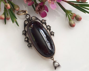 Victorian 14K Cabochon Garnet Rose Cut Diamonds Pendant