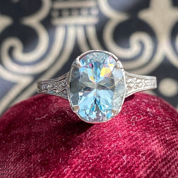 Edwardian Aquamarine 10K Filigree Ring