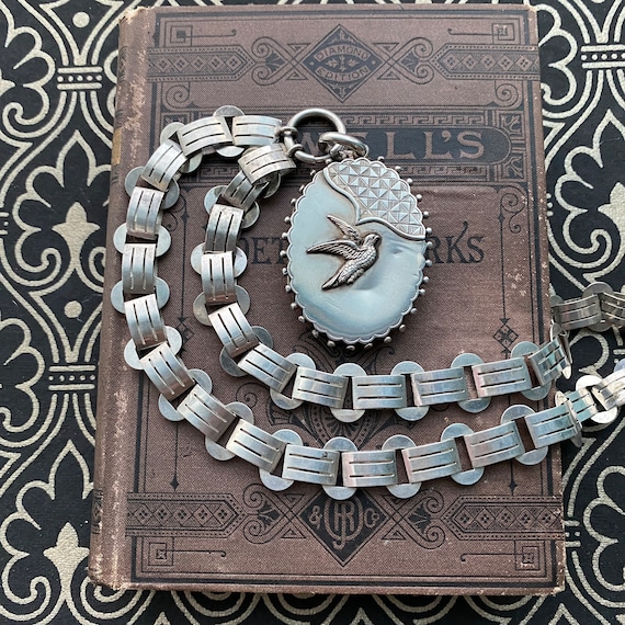 Delicate Book Chain Victorian Silver Locket & Book Chain Aesthetic Moveme… - Gem