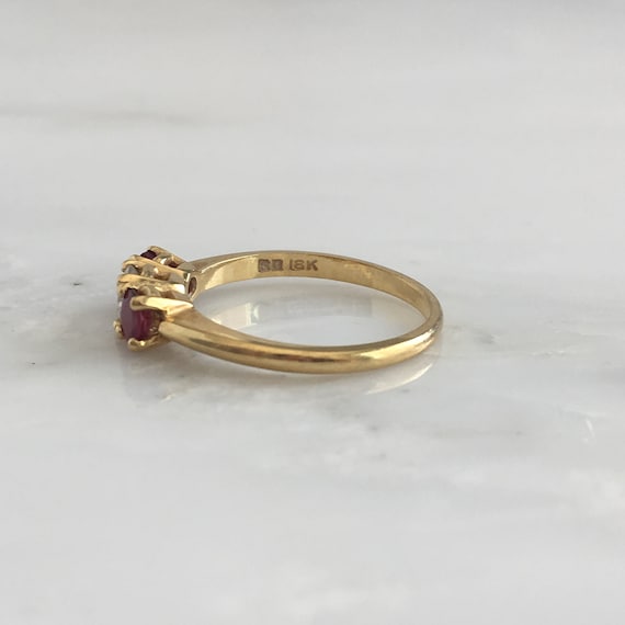 Vintage Diamond & Ruby 18K Yellow Gold Ring - image 3