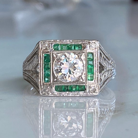 Vintage .68ct Diamond & Emerald Platinum Ring