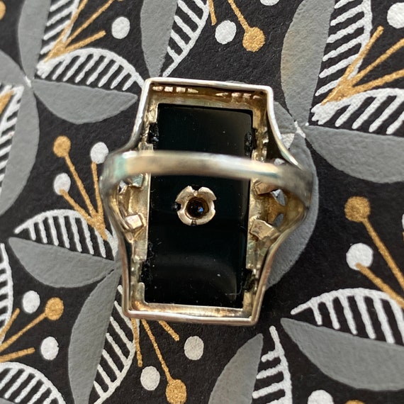 Art Deco Onyx 14K White Gold Filigree Ring - image 8